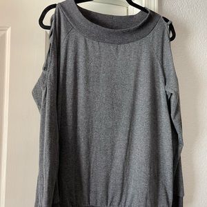 Shoulder Peek-A-Boo Shirt